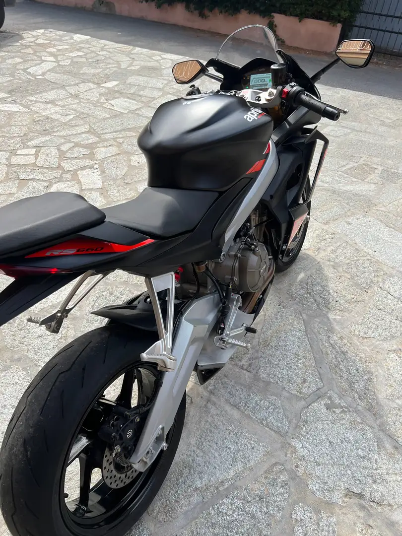 Aprilia RS 660 Depotenziata 35kw - Per patente A2 Nero - 2