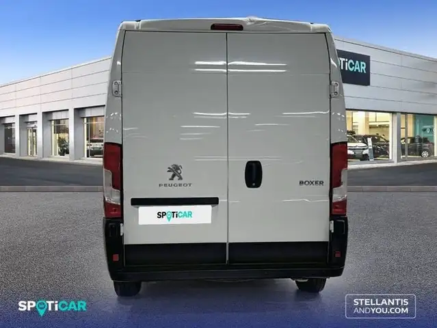 Peugeot Boxer view 7