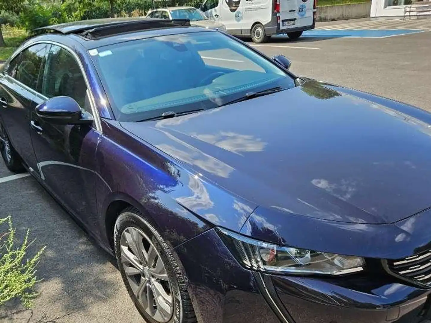 Peugeot 508 508 1,5 BlueHDi 130 EAT8 S Blau - 1