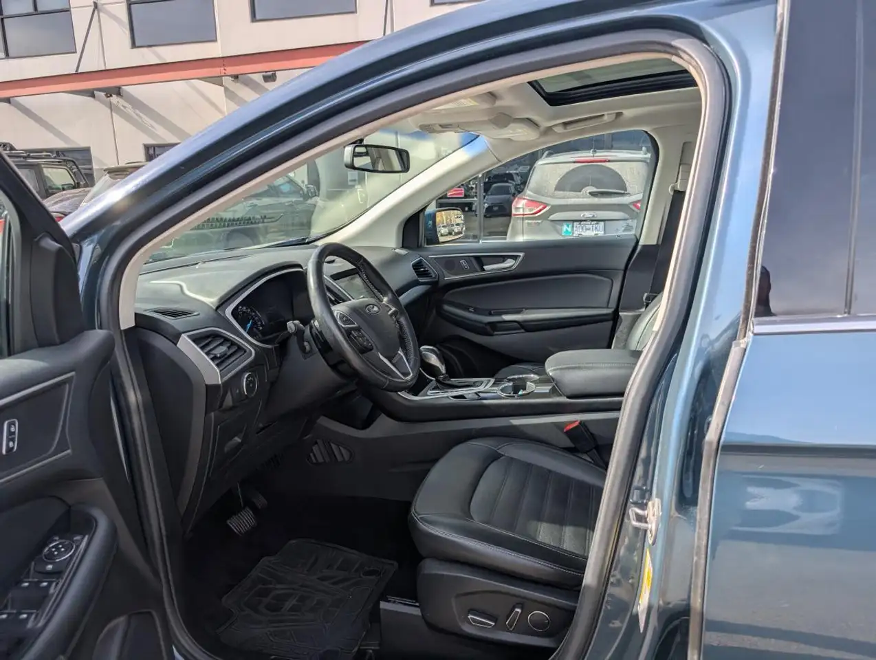 Ford Edge снимка Ford Edge