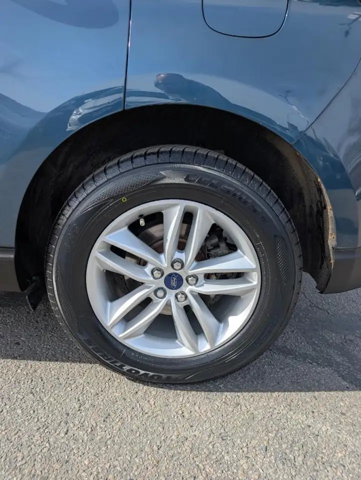 Ford Edge снимка Ford Edge