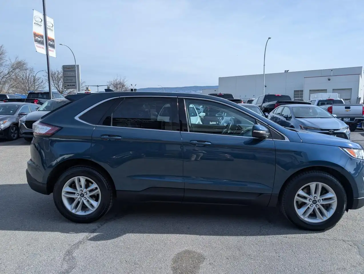 Ford Edge снимка Ford Edge
