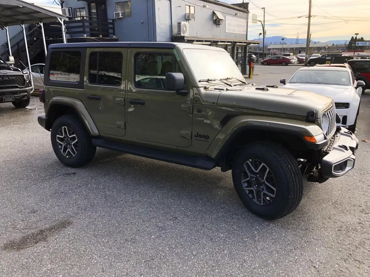 Jeep Wrangler photo Jeep Wrangler