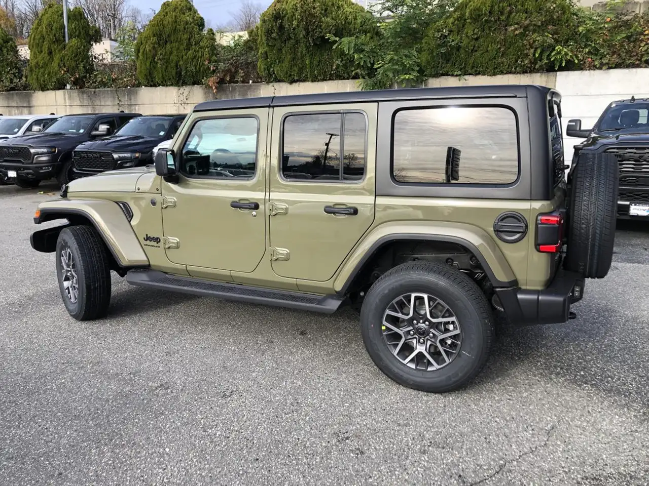 Jeep Wrangler photo Jeep Wrangler