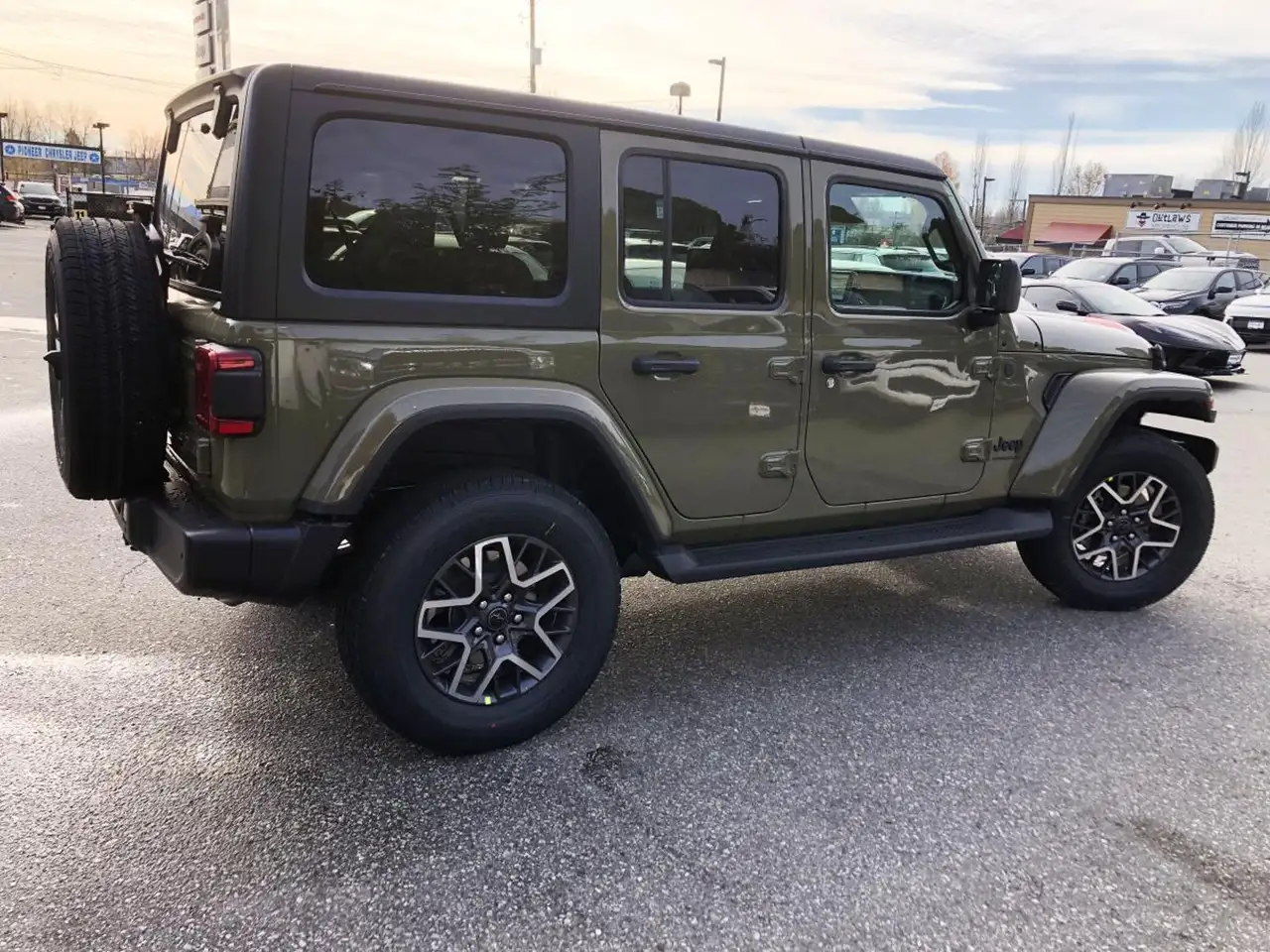 Jeep Wrangler photo Jeep Wrangler