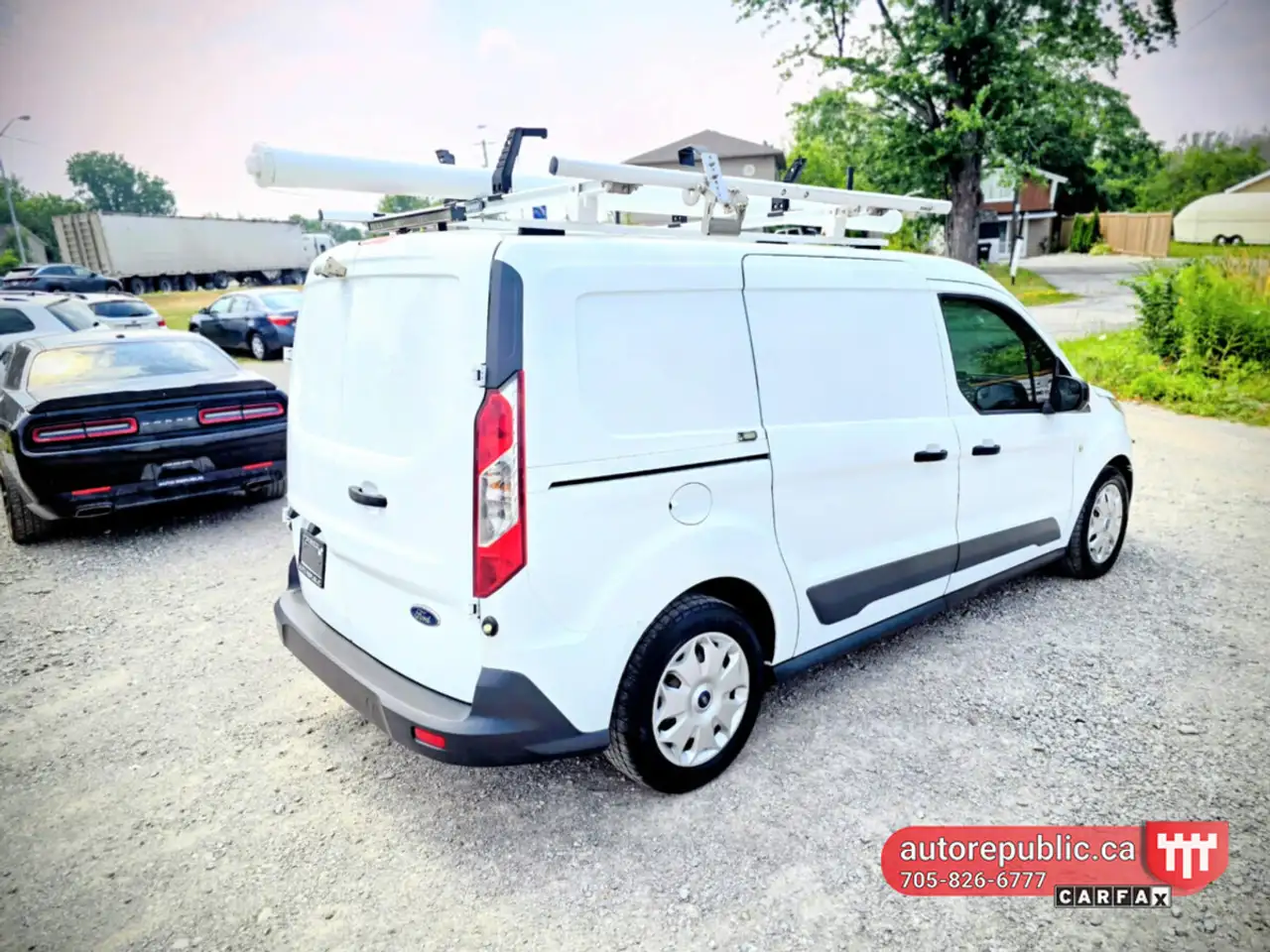 Ford Transit Connect photo Ford Transit Connect
