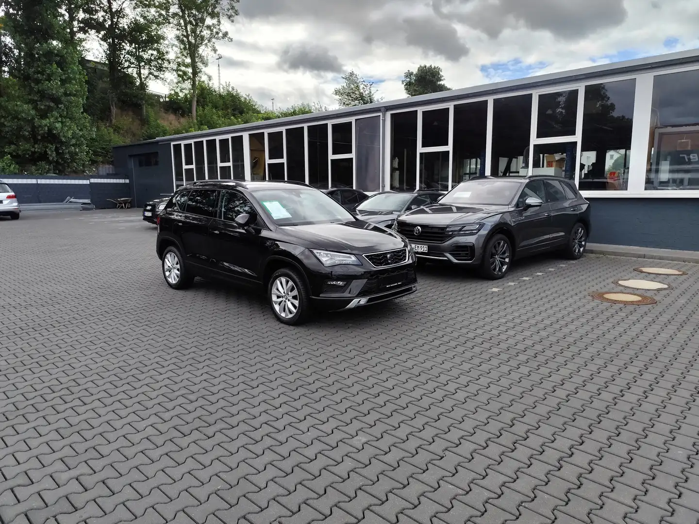 SEAT Ateca Ateca Diesel 1.6 TDI Reference Schwarz - 2