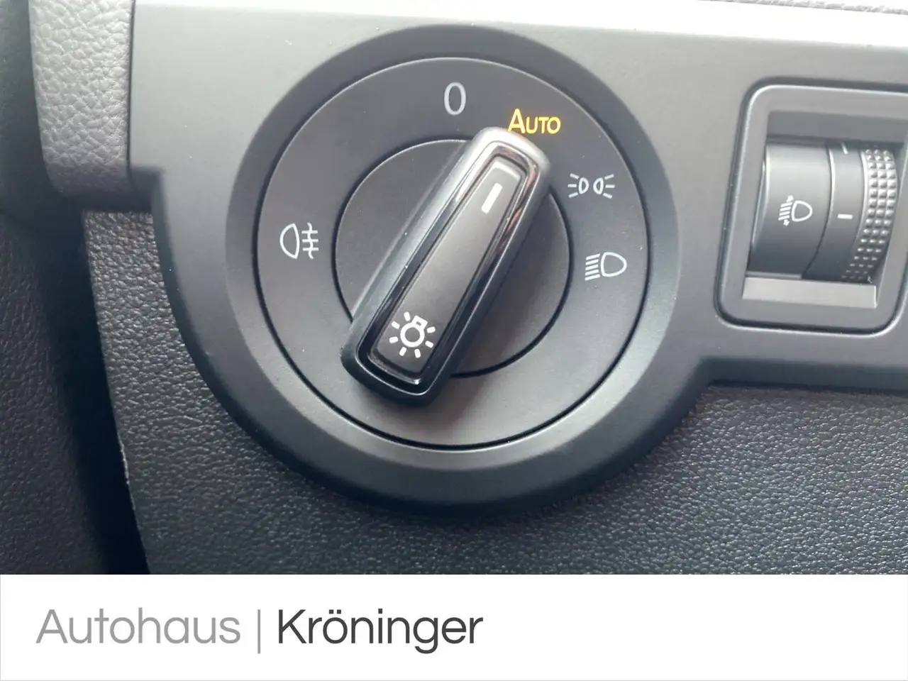 Volkswagen T-Cross 1.0 TSI DSG Life AHK ACC Kamera *20% NL 16