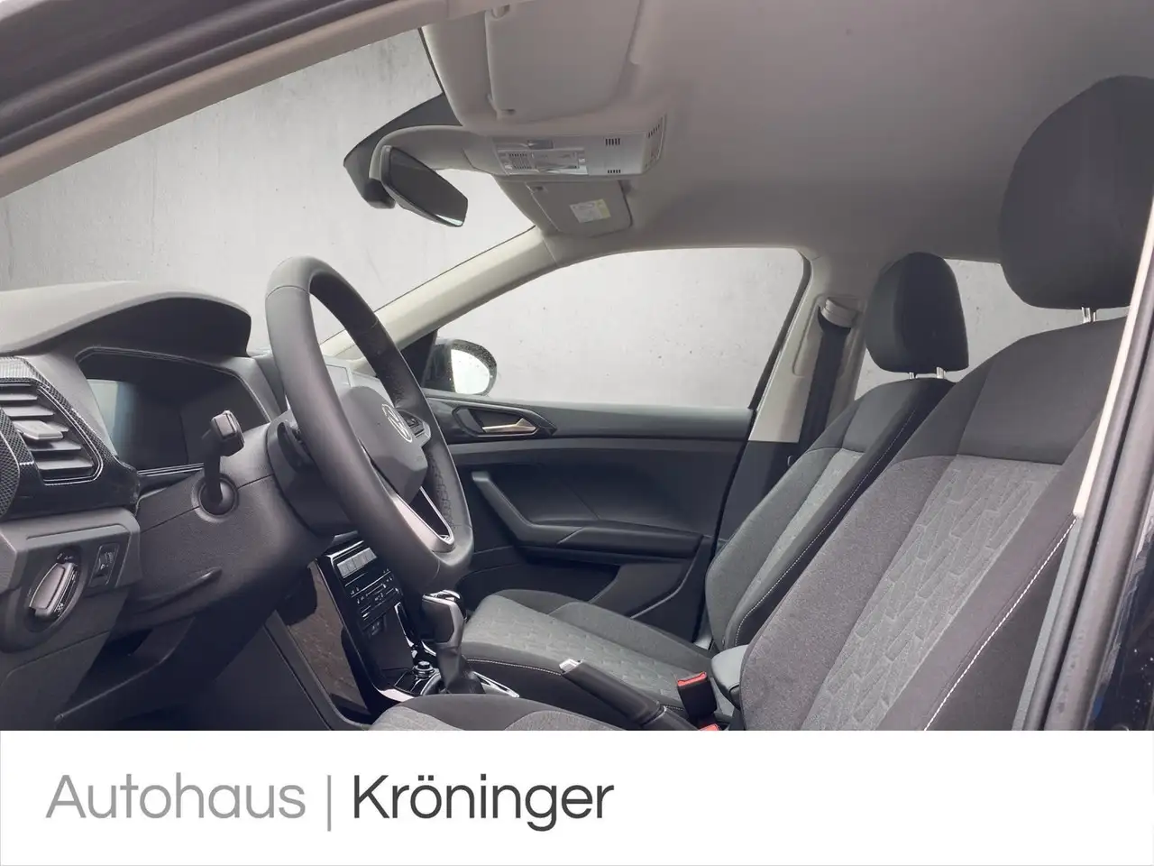 Volkswagen T-Cross 1.0 TSI DSG Life AHK ACC Kamera *20% NL 7