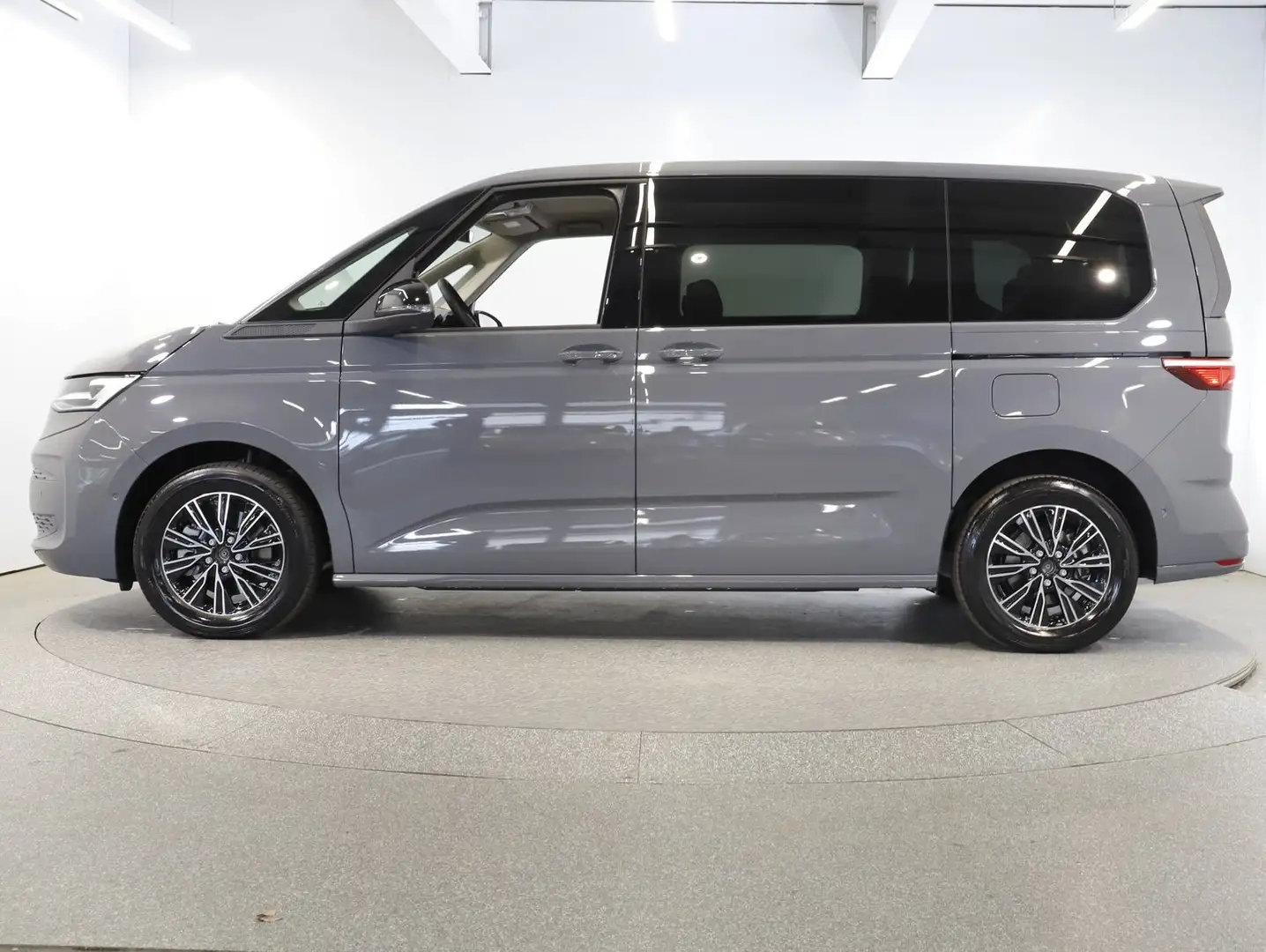 Volkswagen T7 Multivan VW T7 Multivan Business eHybrid 180 kW 4MOTION Grau - 2