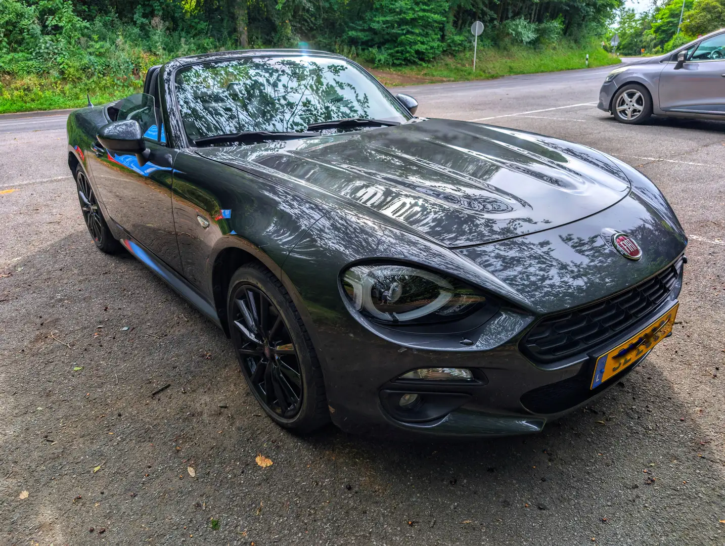 Fiat 124 Spider 124 Spider 1.4 MultiAir Turbo Lusso Gris - 2