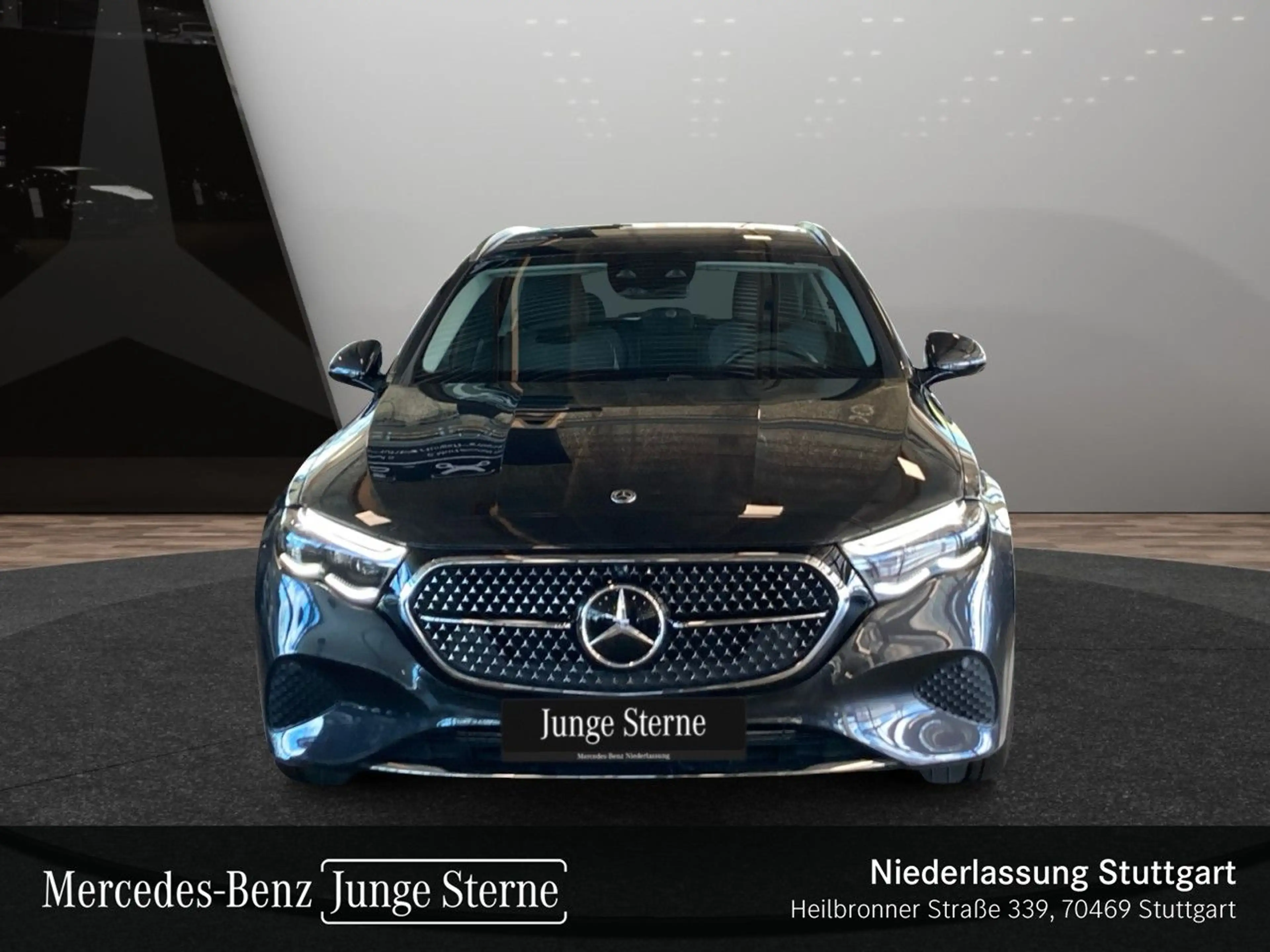 Mercedes-Benz E 300 de T Avantgarde Fahrass WideScreen 360° AHK — photo 3