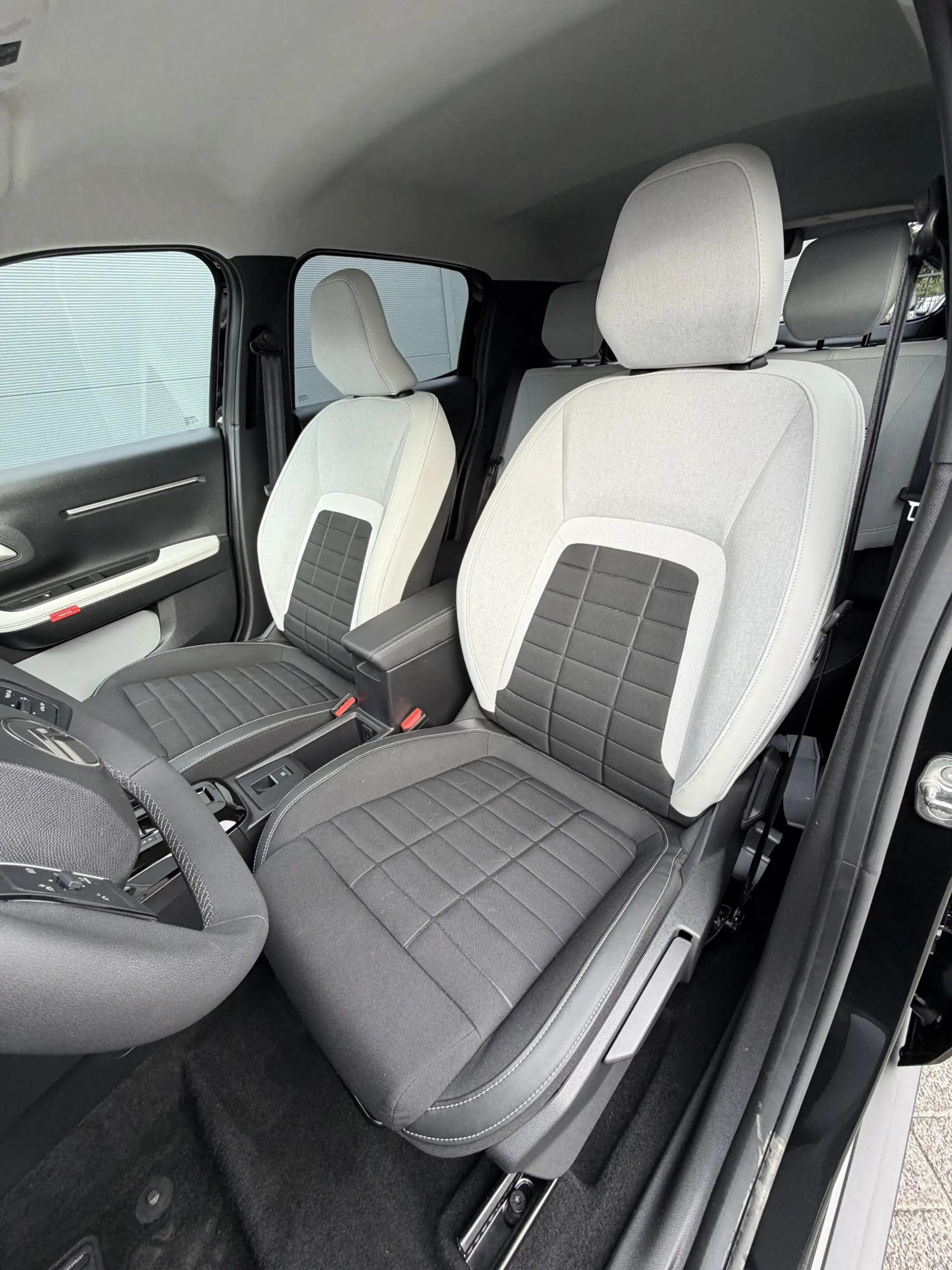 Citroen E-C3 Max 113pk Comfort Range 44 kWh (Camera - Navigatie — photo 12