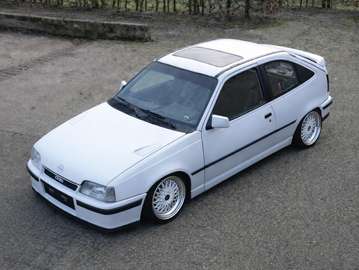 Kadett 2.0i GS/i kat.