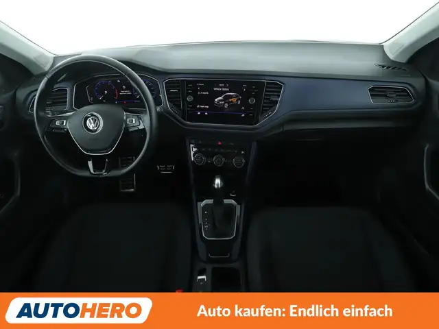 Volkswagen T-Roc view 12