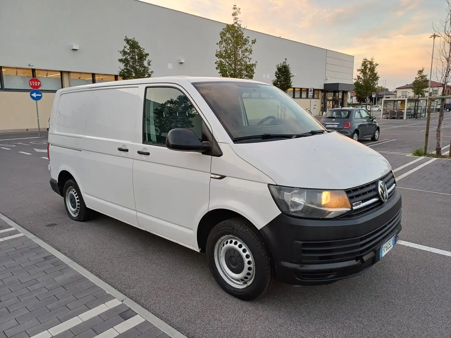 Volkswagen Transporter T6 4MOTION 2.0TDI 150CV Blanco - 2