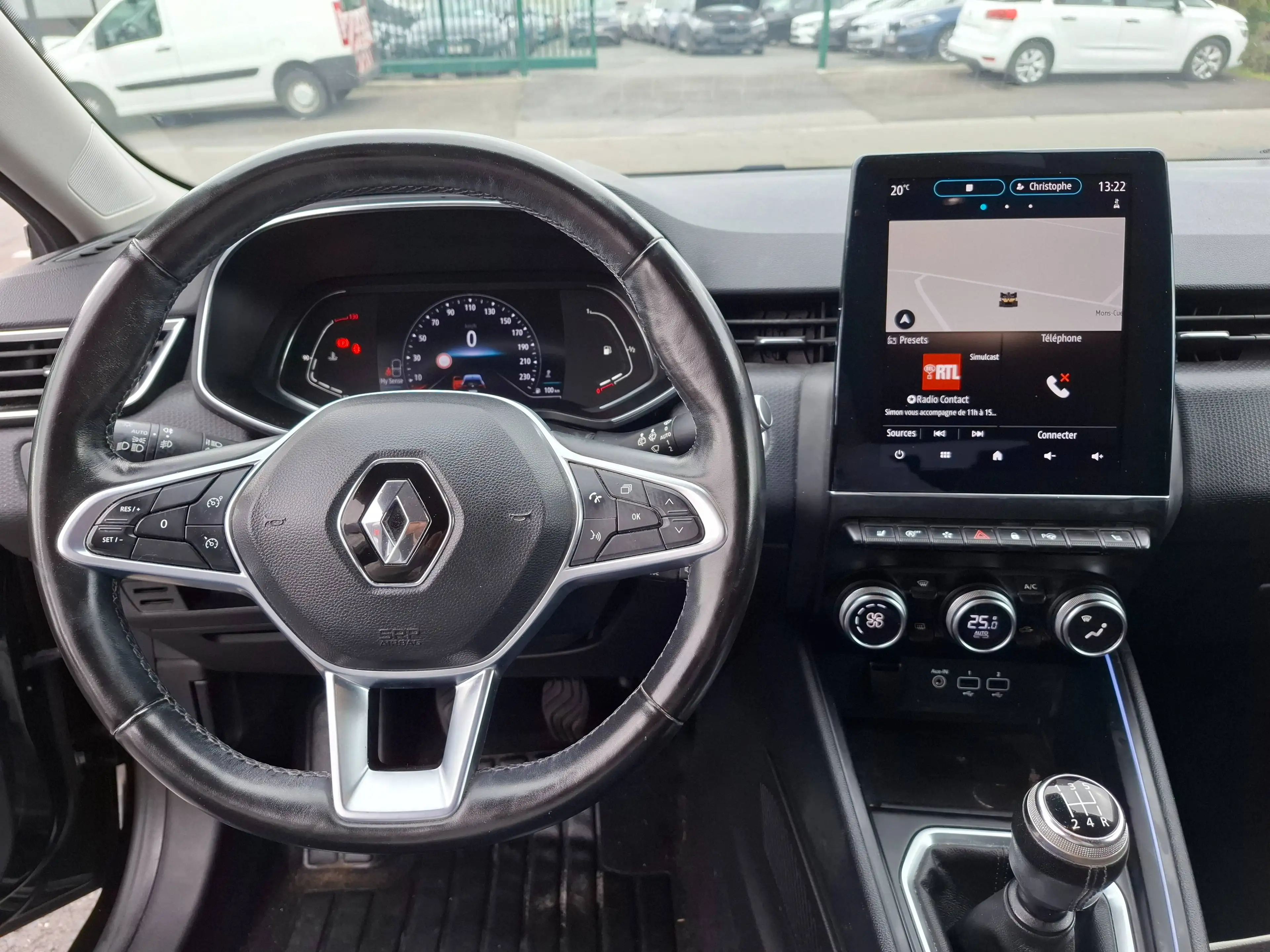 Renault Clio Clio 1.0 TCe Edition One — photo 13