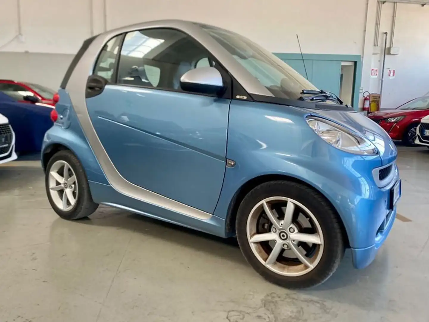 smart forTwo fortwo 1000 52 kW MHD coupé pulse Bleu - 1