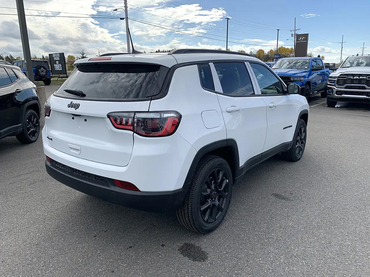 Jeep Compass снимка Jeep Compass