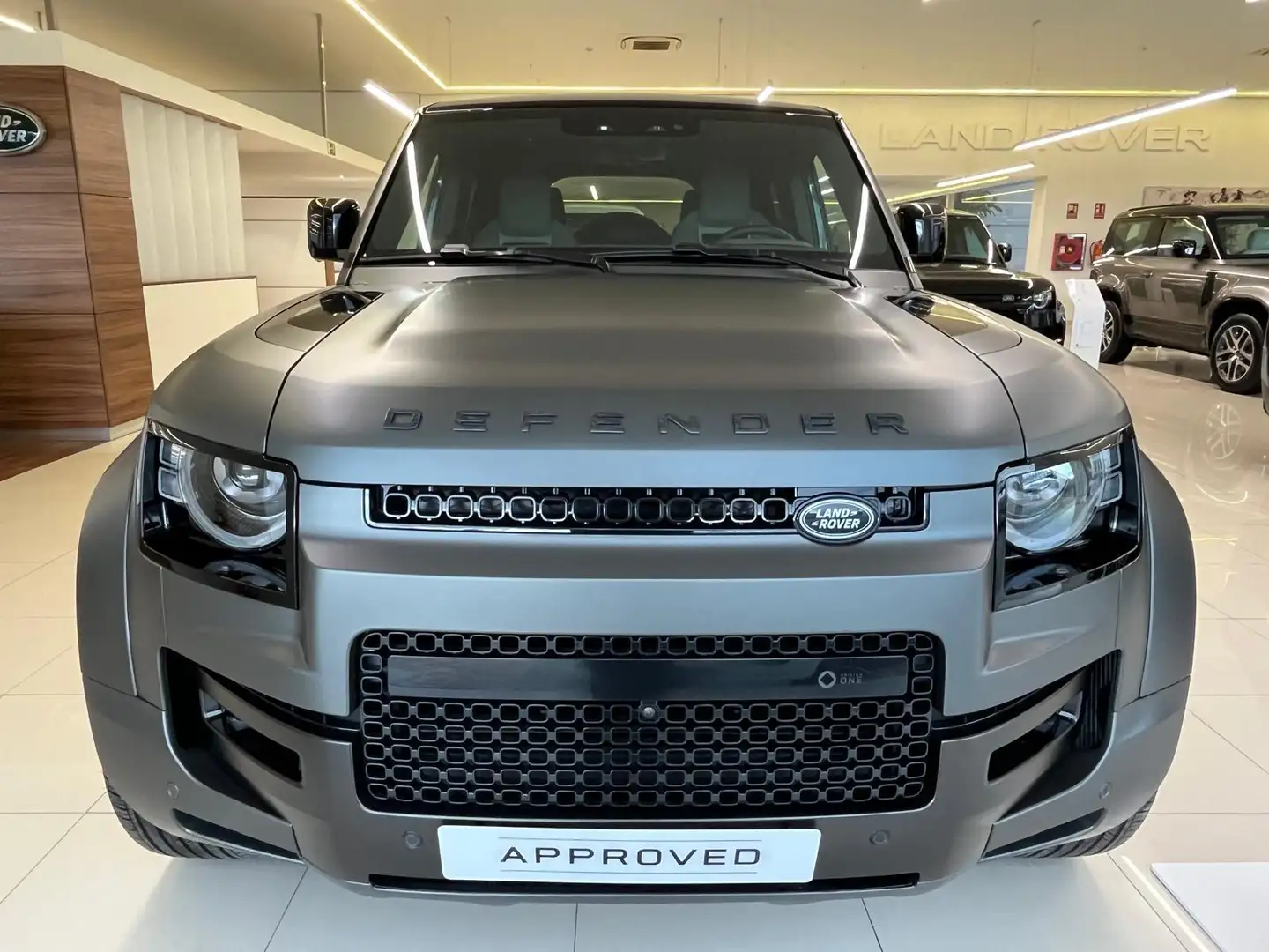 Land Rover Defender 110 4.4 V8 MHEV Octa Edition One AWD Aut. 635 Verde - 2