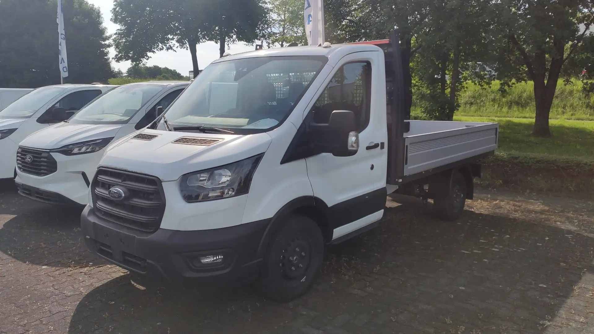 Ford Transit Pritsche E-KABIN TREND 350L2 130PS M6 FW Blanc - 1