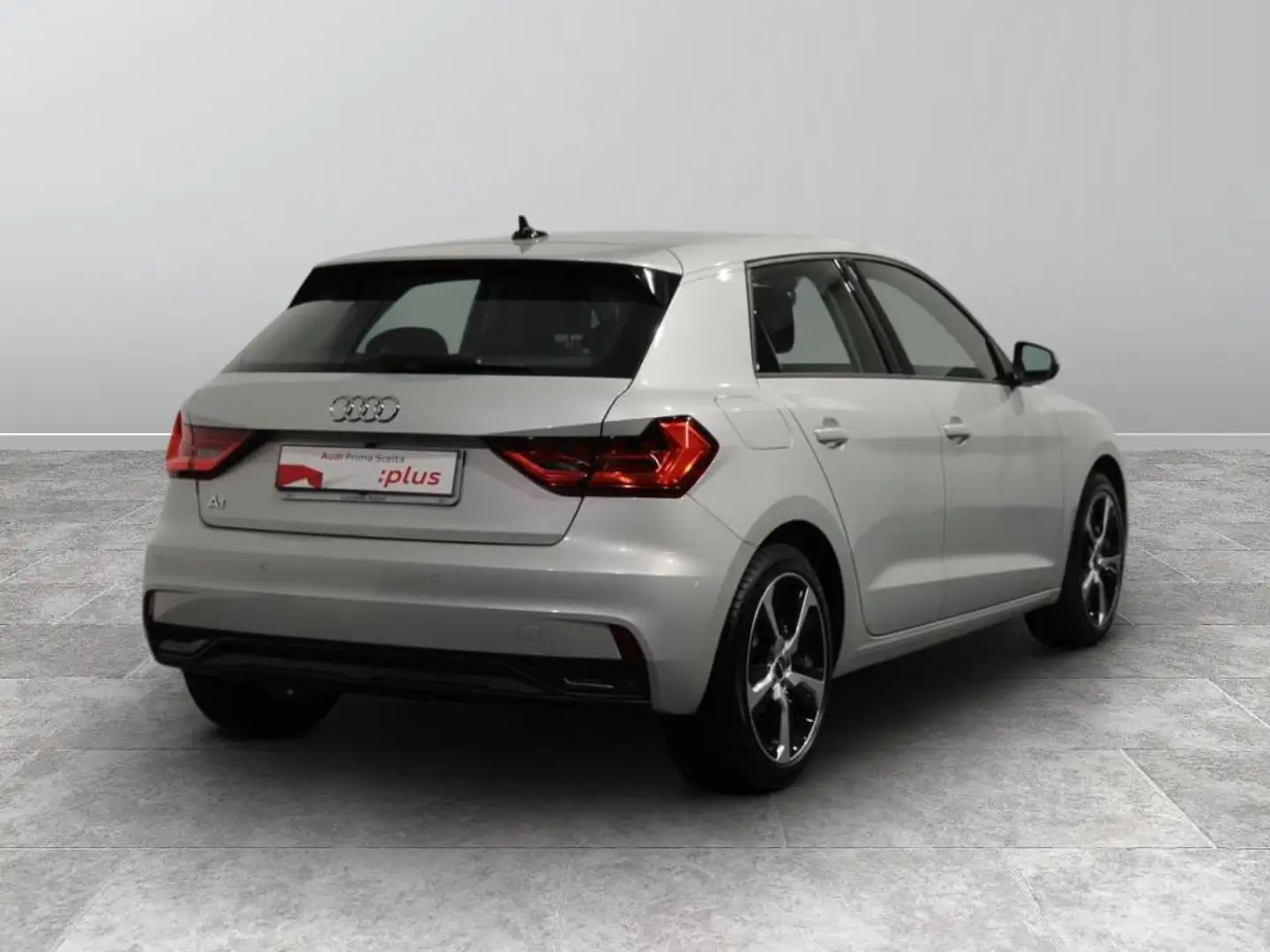 Audi A1 Sportback 35 1.5 tfsi Admired Advanced s-tronic Argent - 2