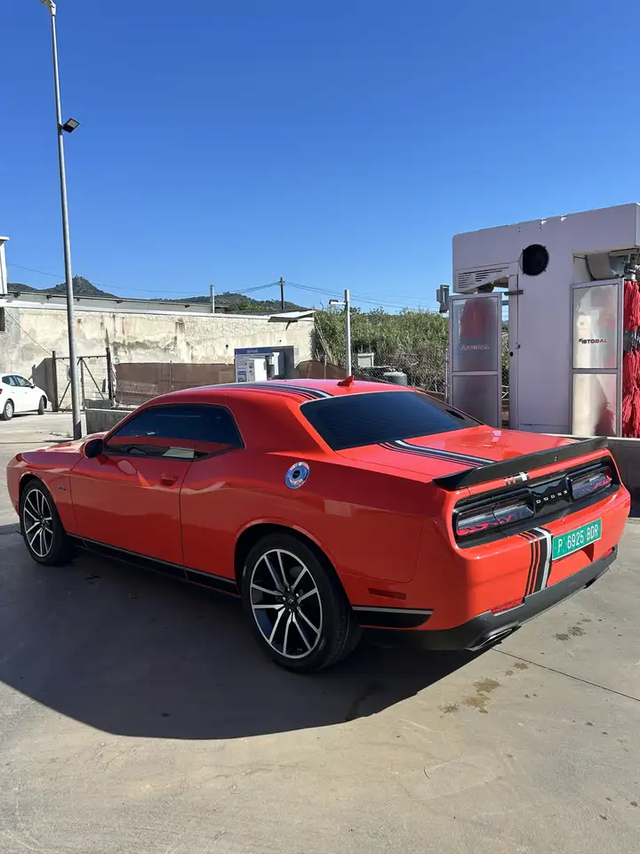 Dodge Challenger 2023