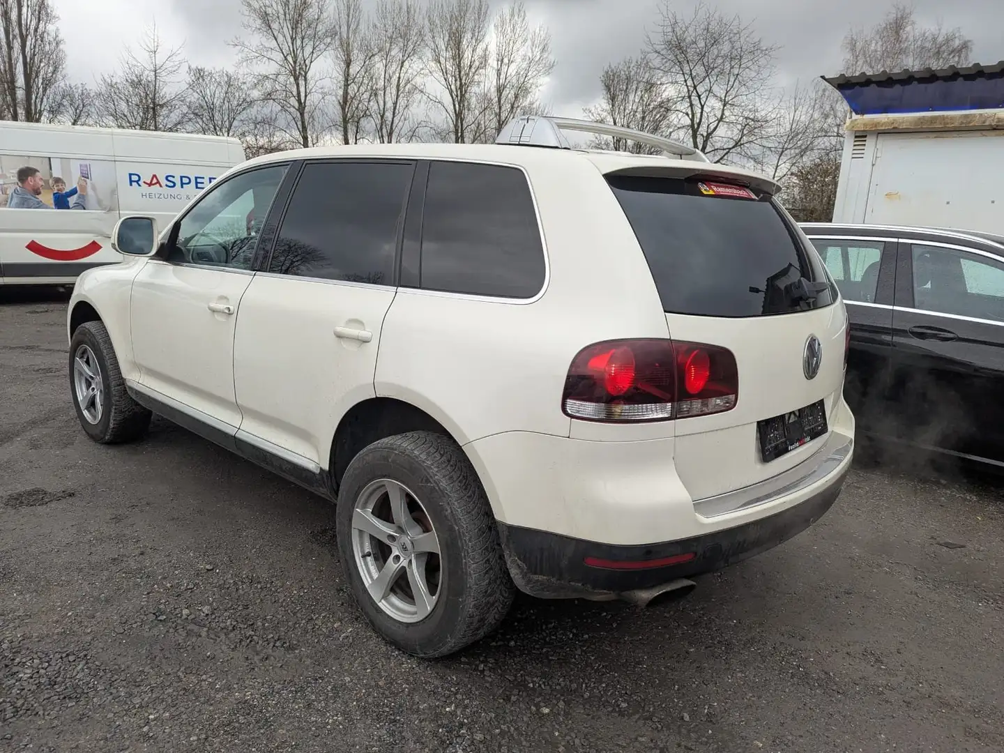 Volkswagen Touareg 2.5 R5 TDI DPF Aut. Weiß - 2