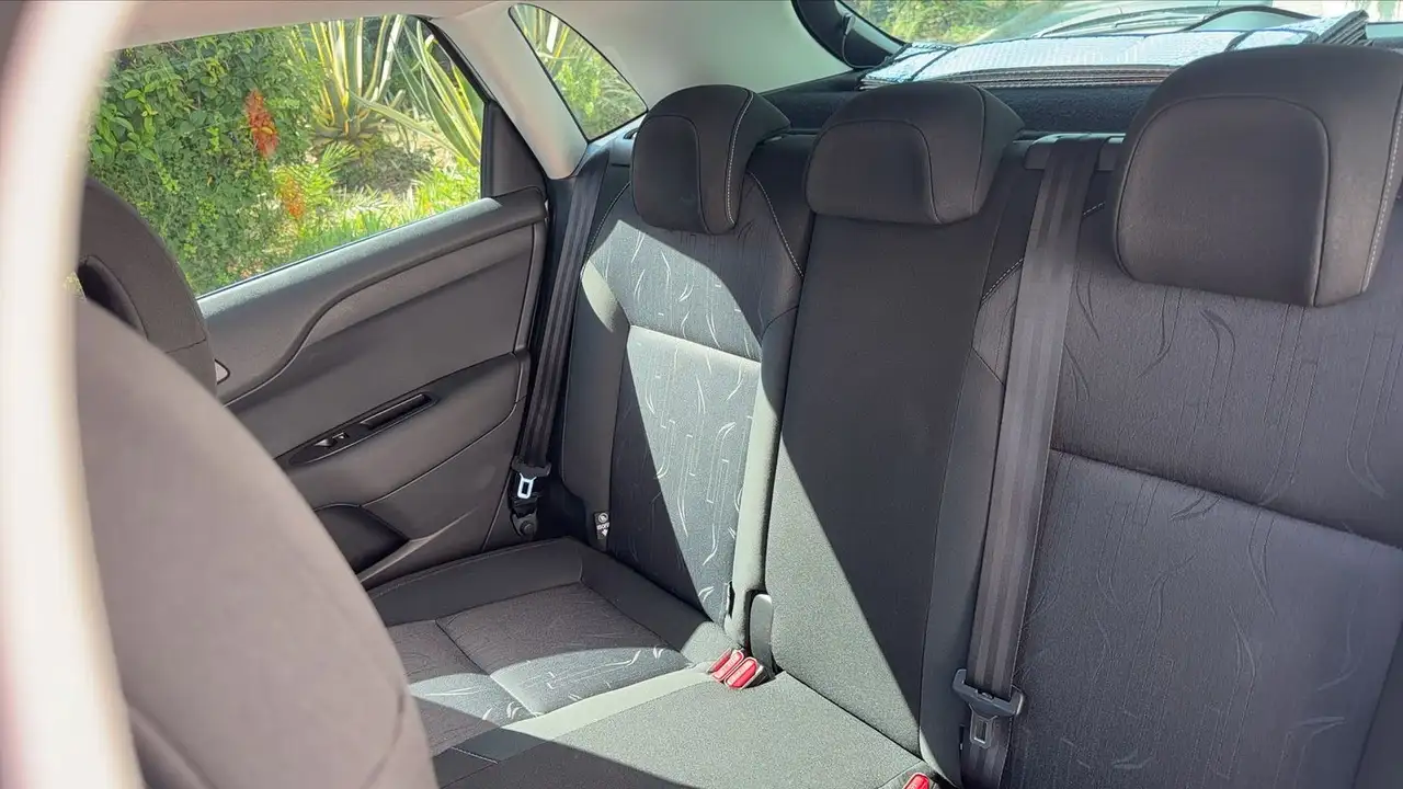 Citroen C4 Berline — photo 9