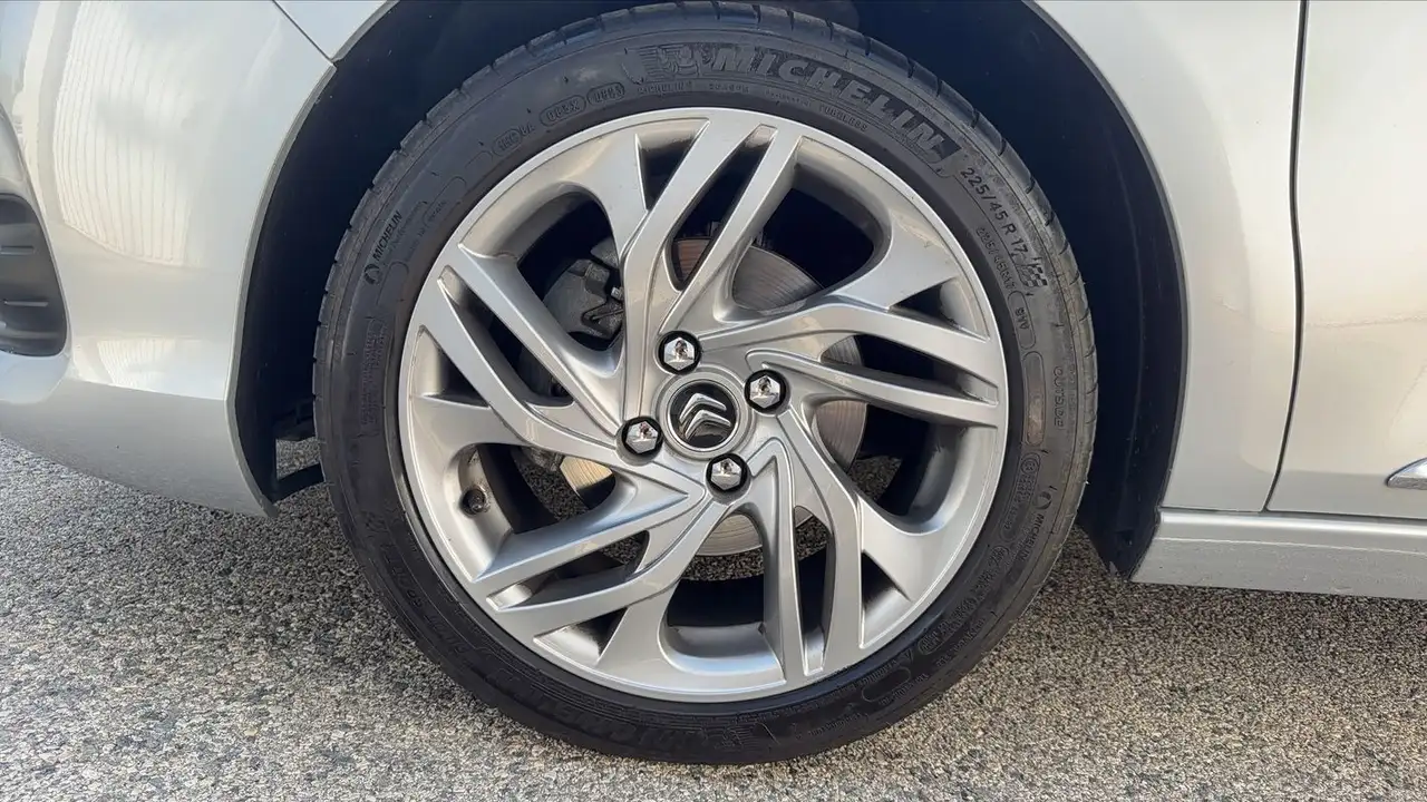 Citroen C4 Berline — photo 18