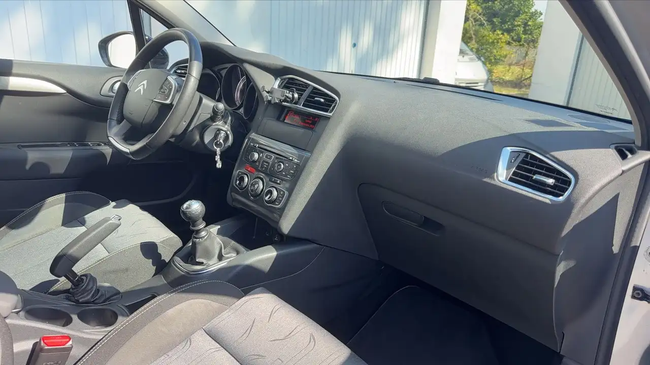 Citroen C4 Berline — photo 10