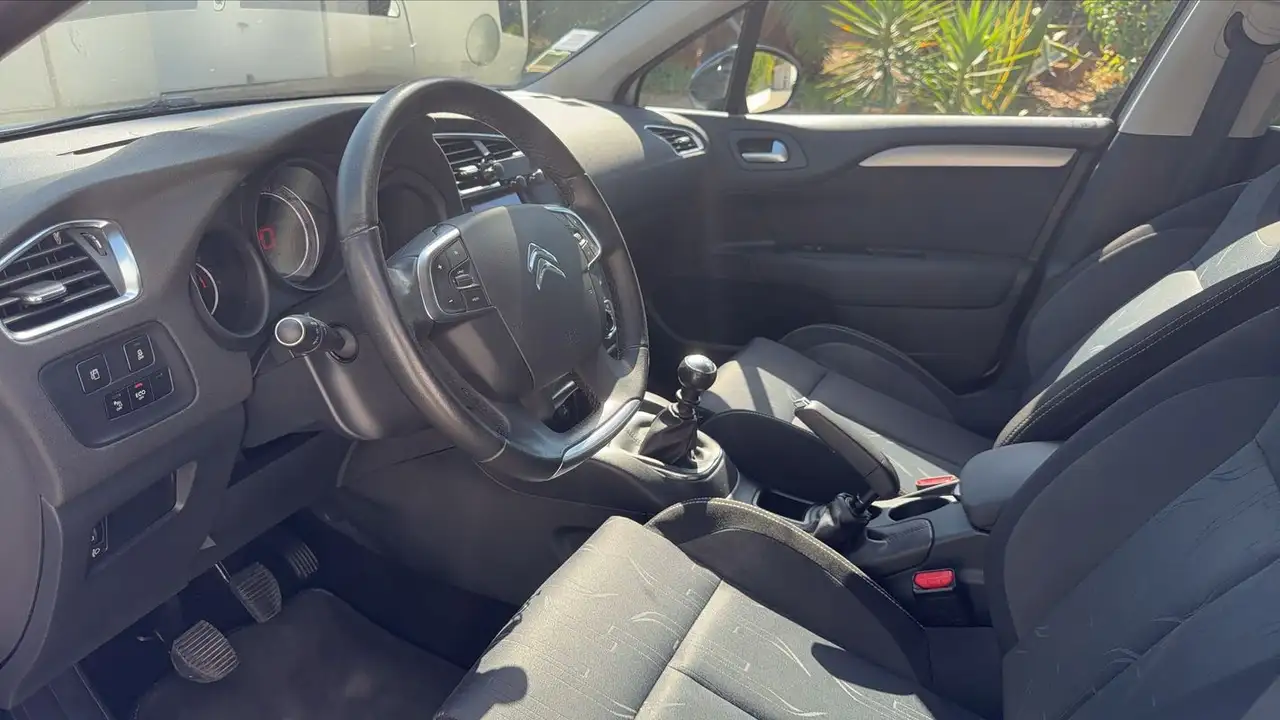 Citroen C4 Berline — photo 8