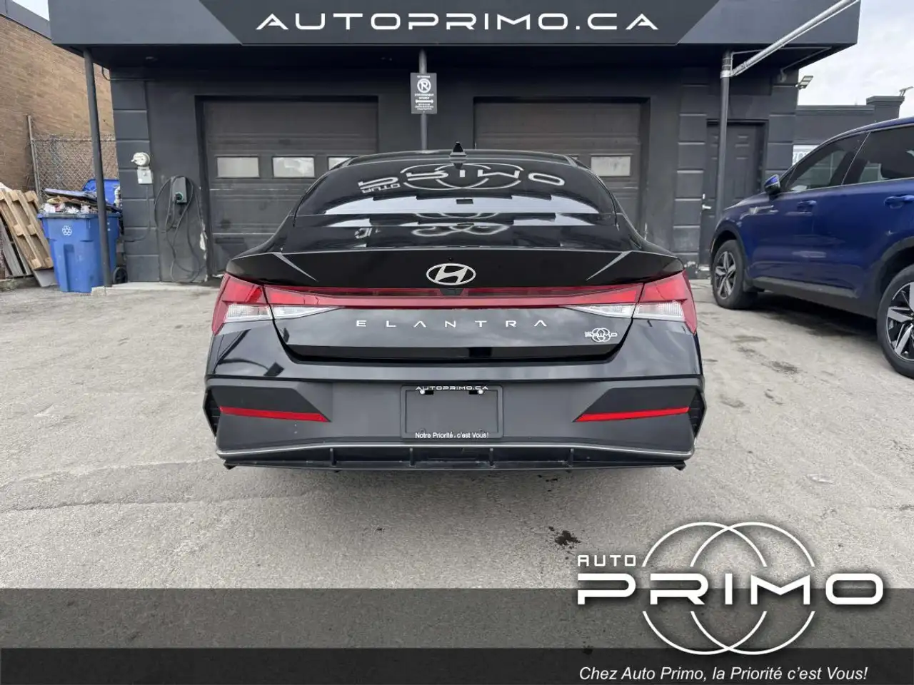 Hyundai ELANTRA снимка Hyundai ELANTRA