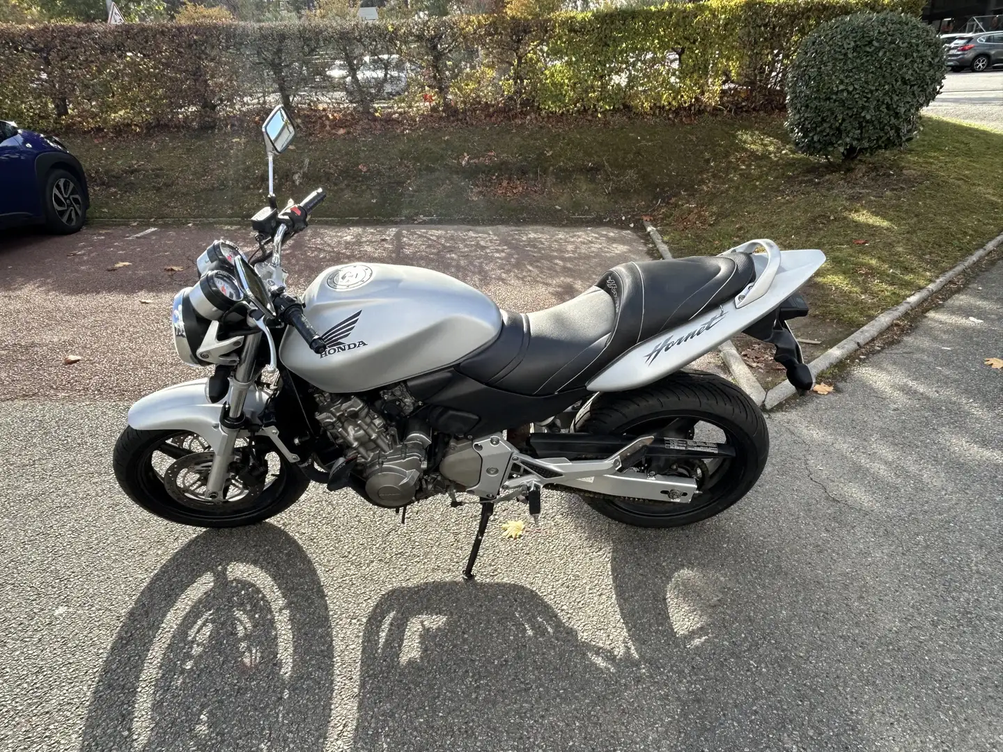 Honda Hornet Gris - 2