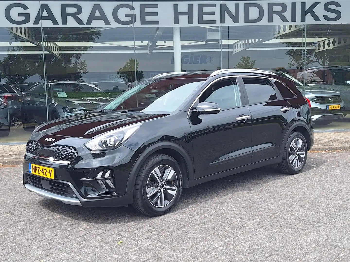 Kia Niro 1.6 GDi Hybrid DynamicPlusLine | Trekhaak | Adapti Zwart - 1