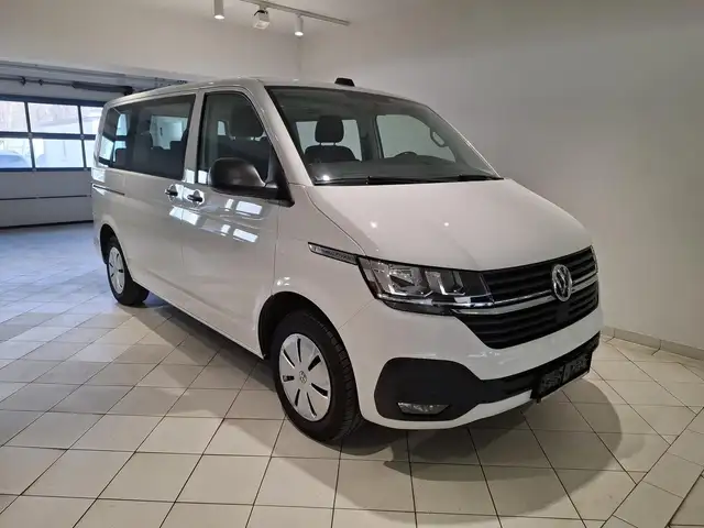 Volkswagen T6.1 Multivan AHK Navi Kamera