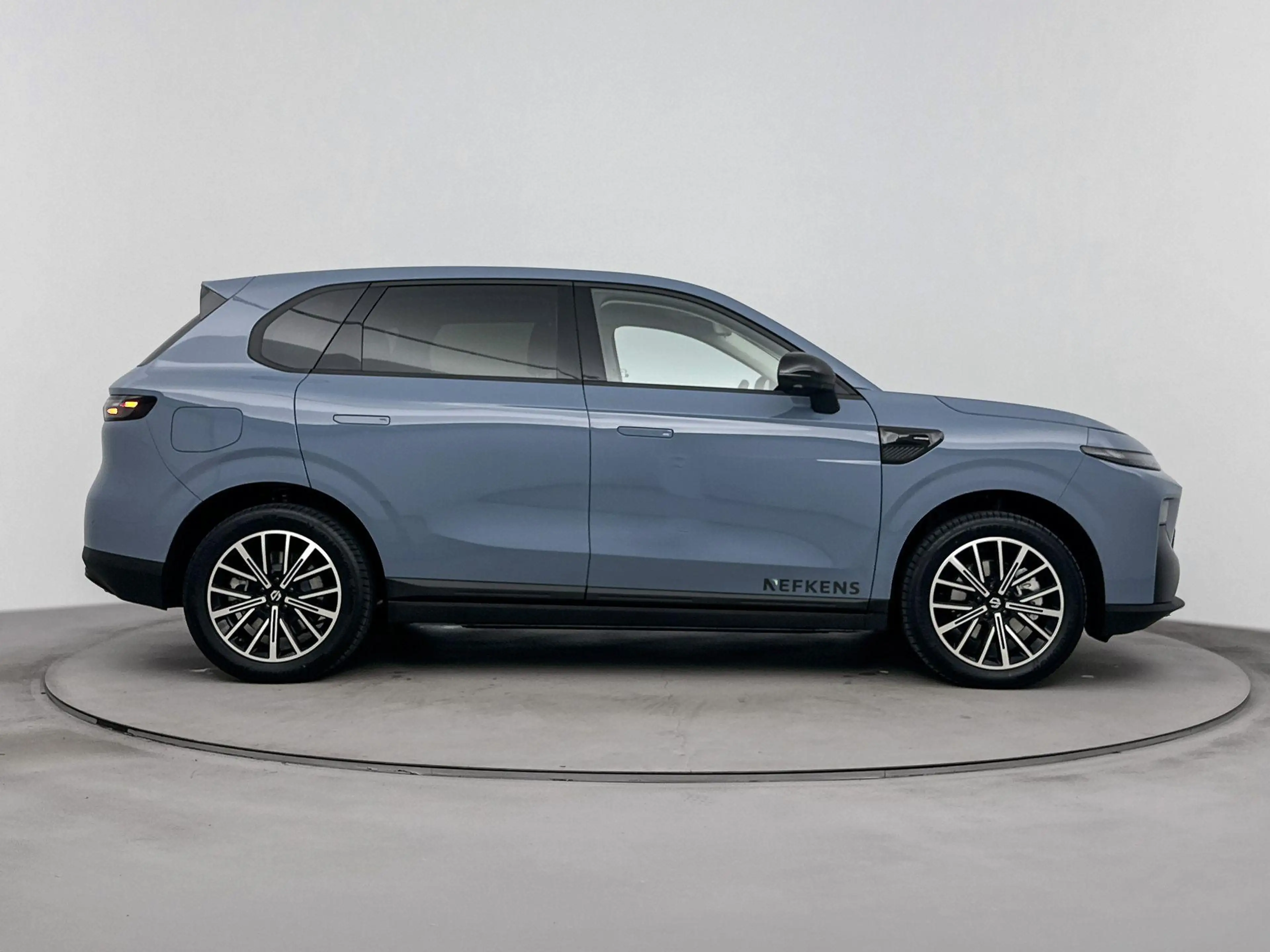 Leapmotor B10 Design ProMax 67.1 kWh Panoramadak | Navigatie | S — photo 14