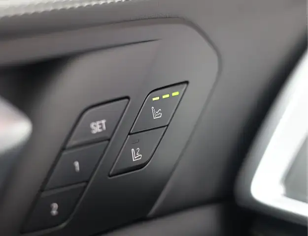 BMW X5 view 28