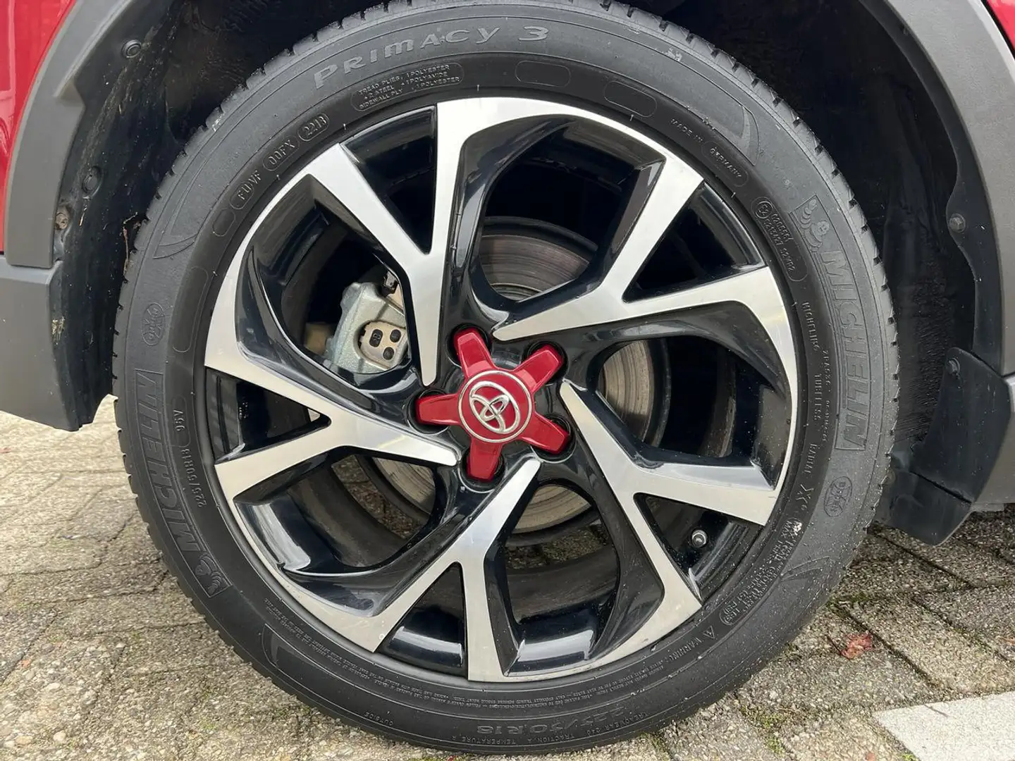 Toyota C-HR 1.8 Hybrid Style A/T + 12 MND BOVAG Rot - 2