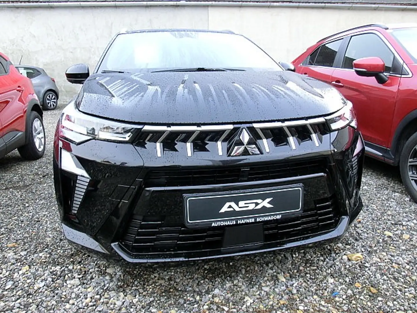 Mitsubishi ASX 1,3 DI-T MHEV Invite Schwarz - 2