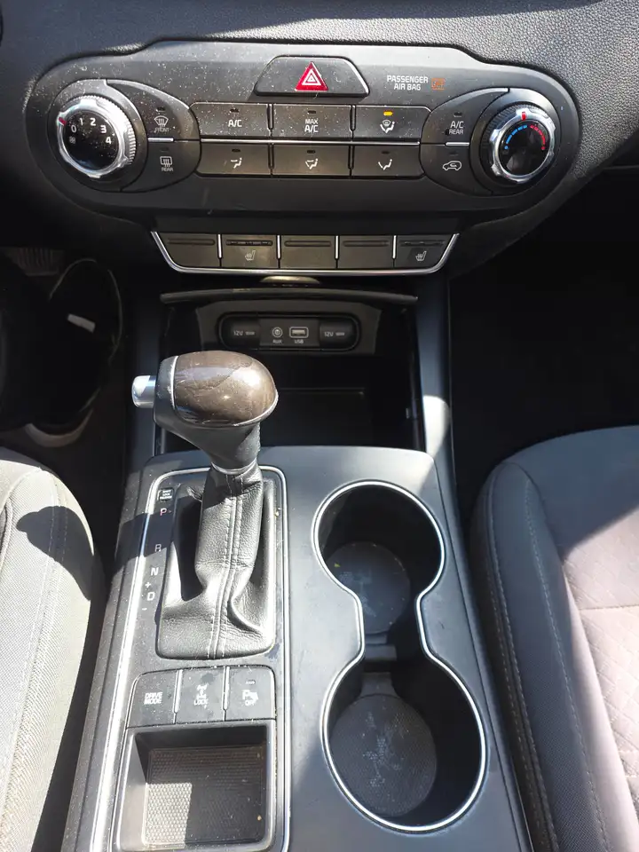 Kia Sorento снимка Kia Sorento