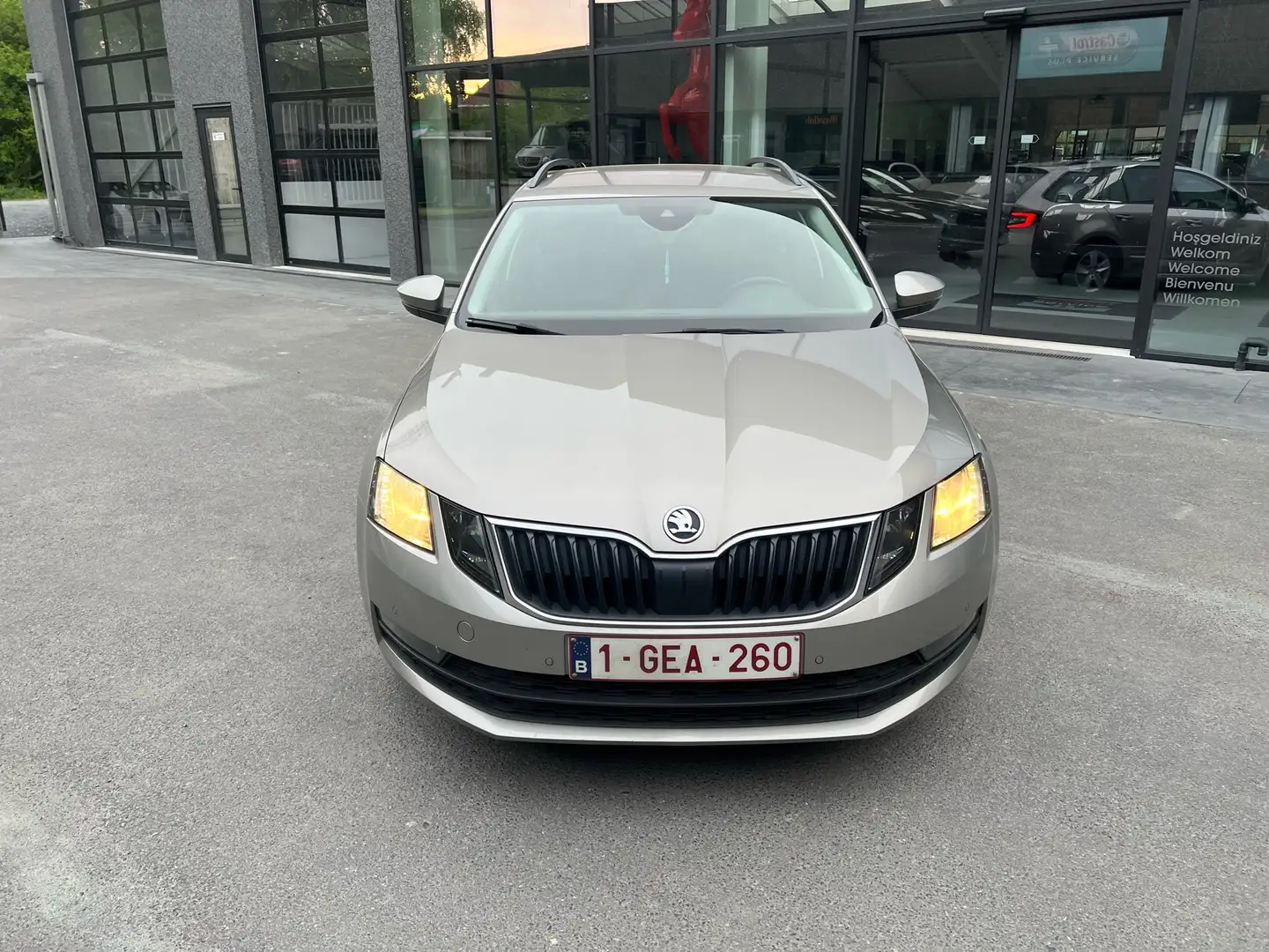 Skoda Octavia SW 1.6 CR TDi Style DSG (EU6.2) EURO 6D !! Bronze - 2