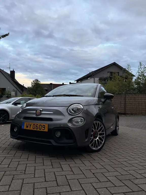 Abarth 595 Turismo 2019 из Европы — купить под ключ