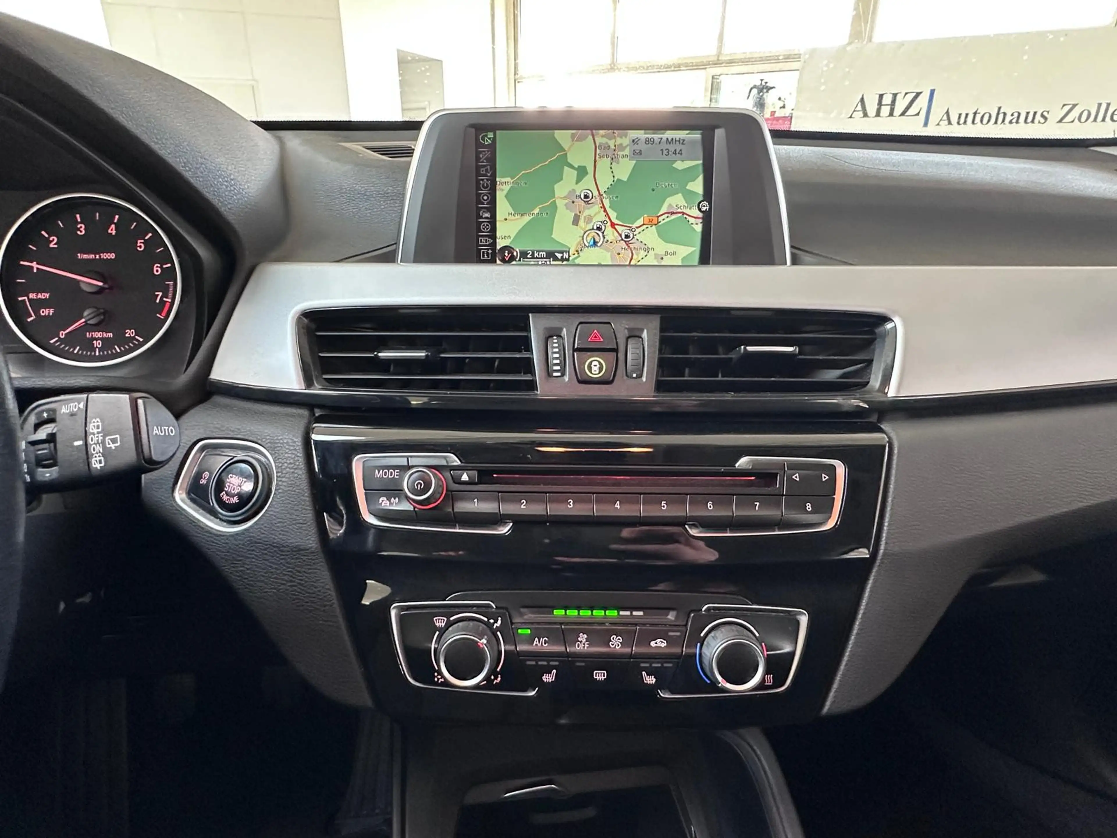 BMW X1 sDrive 18 i NAVI LED PDC — photo 12