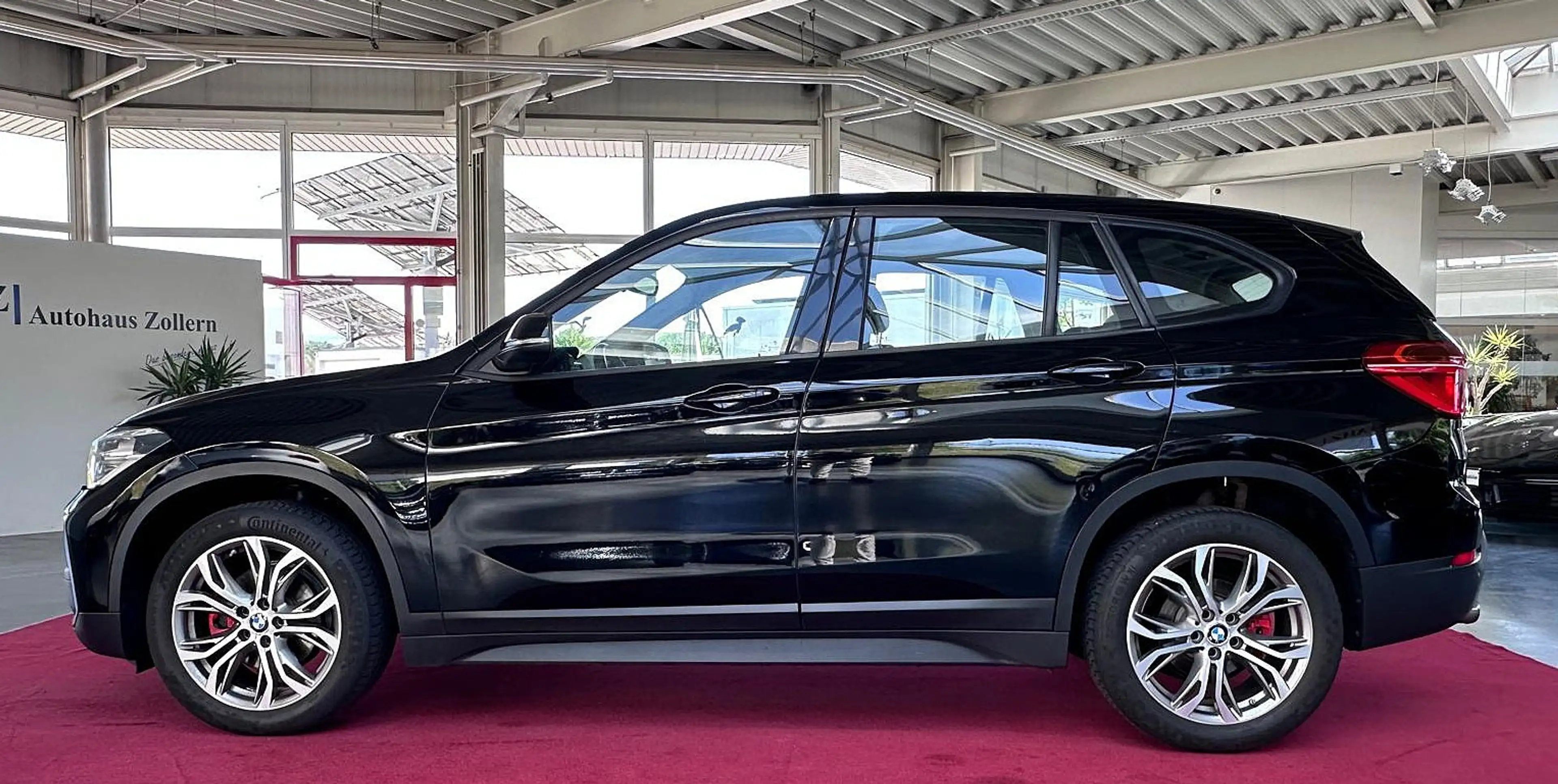 BMW X1 sDrive 18 i NAVI LED PDC — photo 4