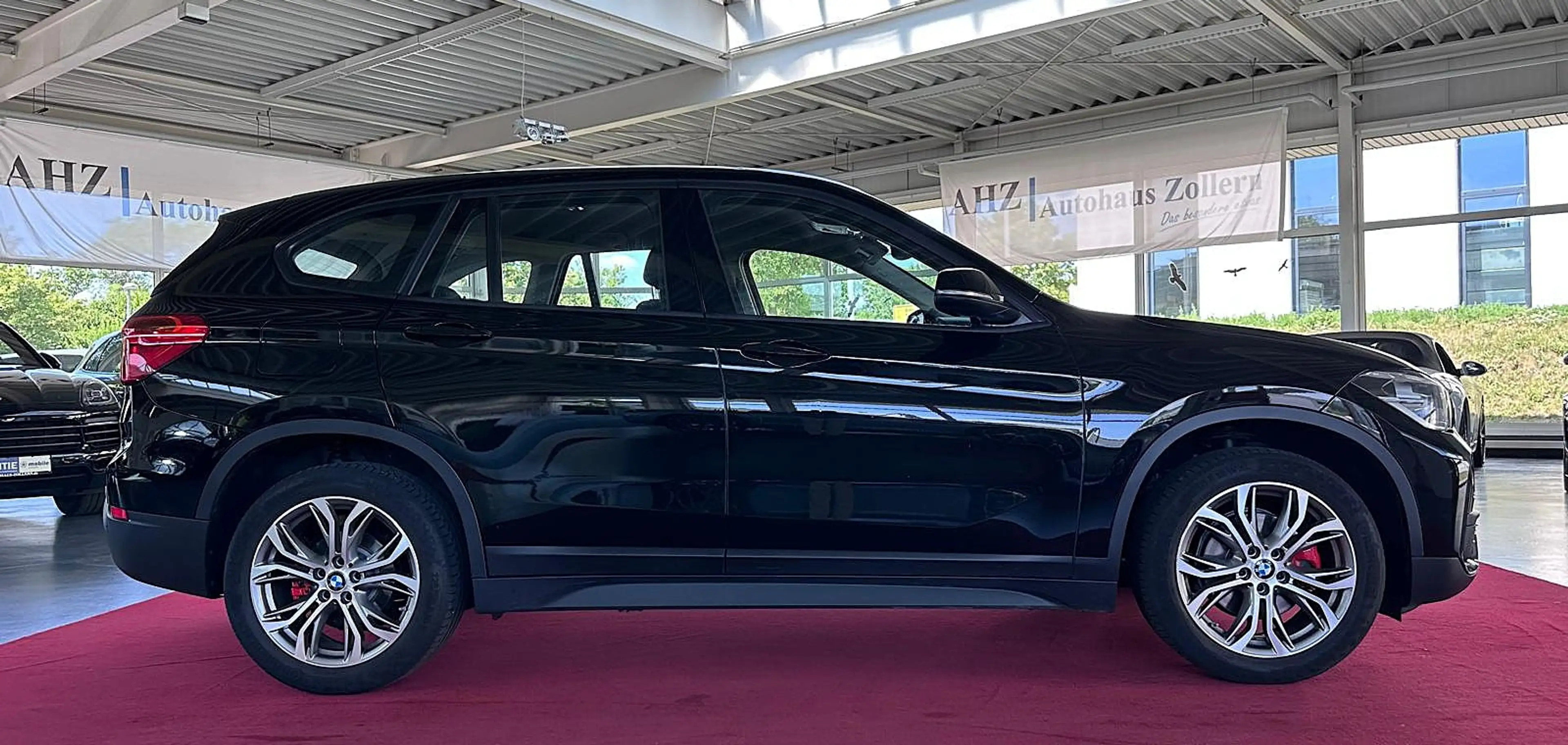 BMW X1 sDrive 18 i NAVI LED PDC — photo 2