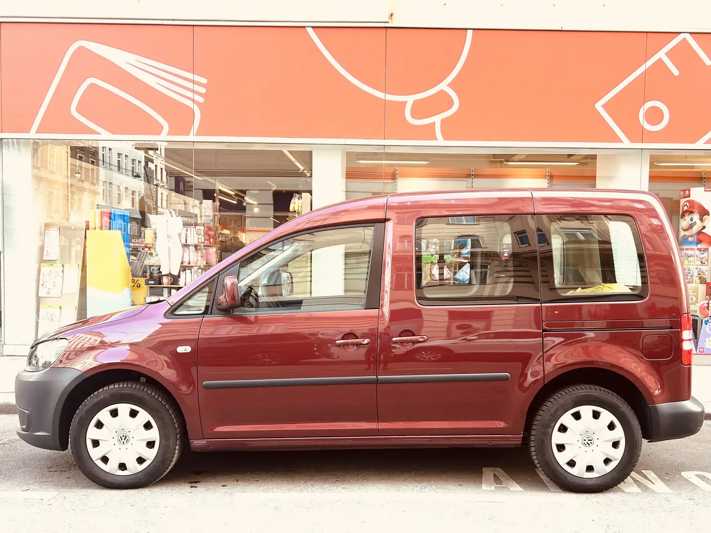 Volkswagen Caddy Trendline EcoFuel - 2