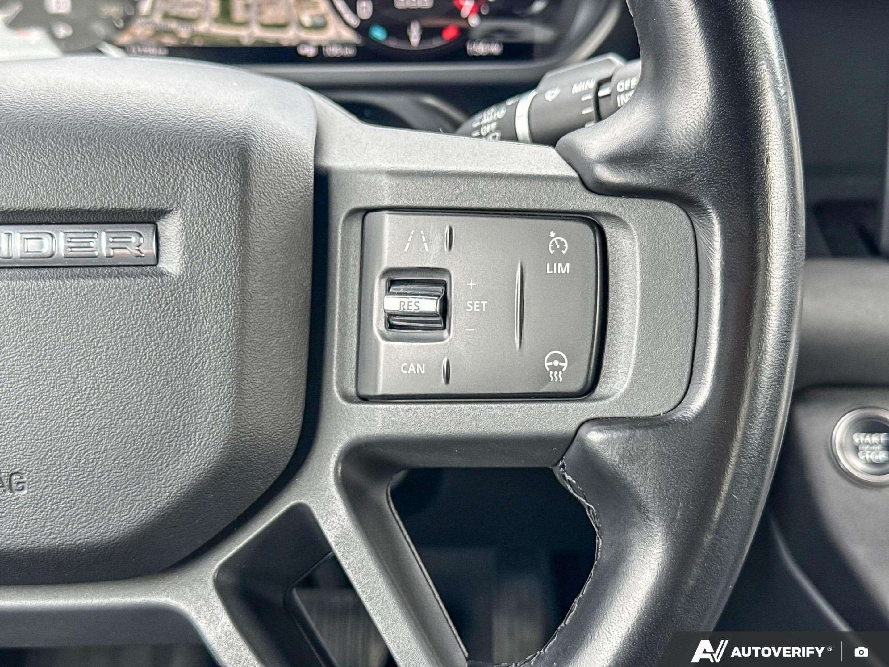 2023 Land Rover Defender 90 Rare Trophy Edition | Local thumb 17