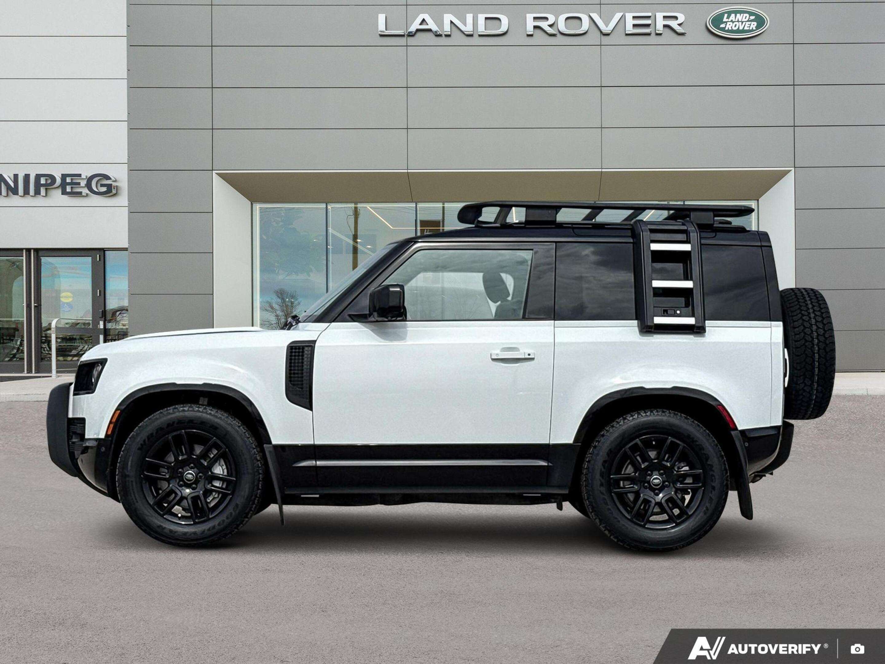 2023 Land Rover Defender 90 Rare Trophy Edition | Local alt 4