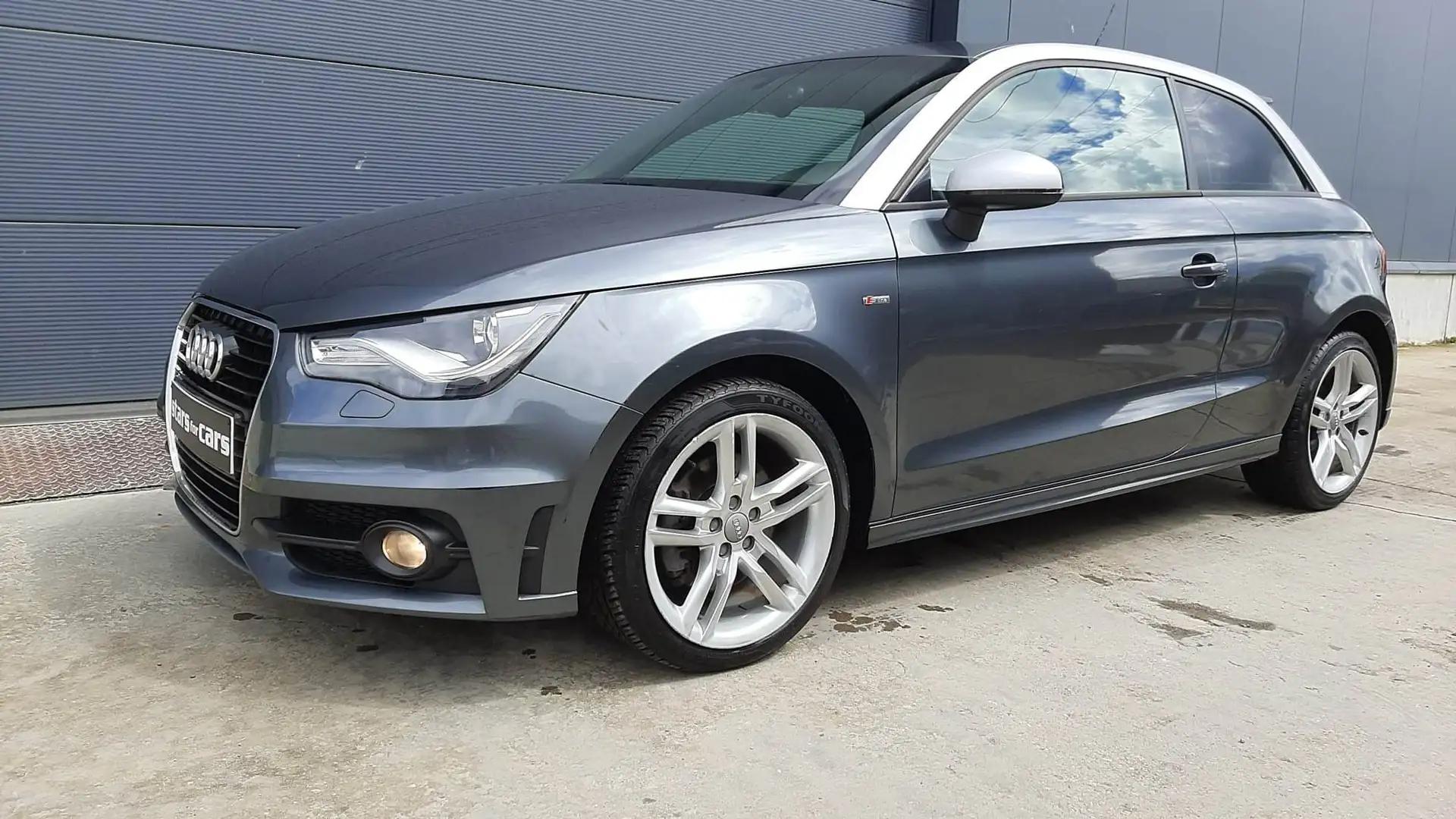 Audi A1 1.4 TFSI Ambition S line tronic Grau - 1